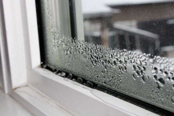Évitez la condensation sur les fenêtres durant l’hiver.